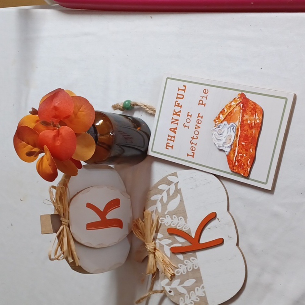 5 PC nwt fall decorations